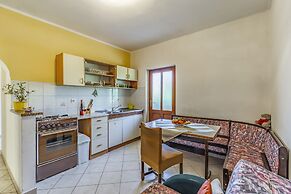 Apartments Lorencin Milka