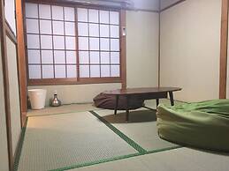 Hanazono Kita Terrace House