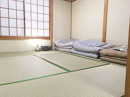 Hanazono Kita Terrace House