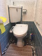 Hanazono Kita Terrace House