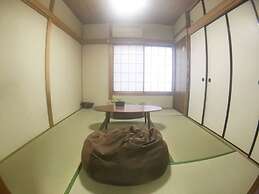 Hanazono Kita Terrace House