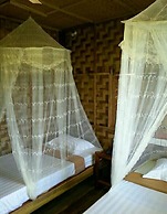 Ngwe Saung Garden Guest House