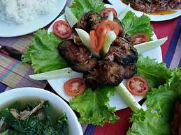 Ngwe Saung Garden Guest House