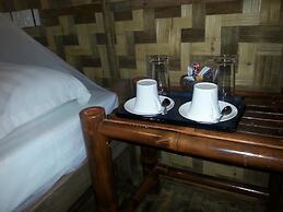 Ngwe Saung Garden Guest House