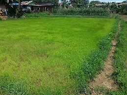 Ngwe Saung Garden Guest House