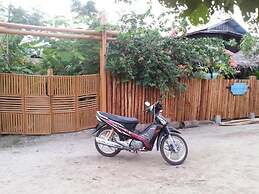 Ngwe Saung Garden Guest House