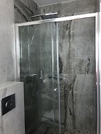 Central Bay Studios. 7min Station, Arbat Street