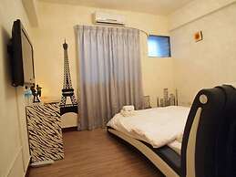 Love Fenjia Colorful Hotel