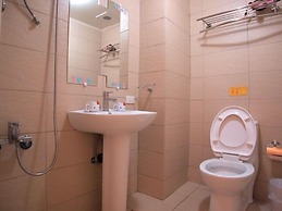 Love Fenjia Colorful Hotel