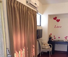 Love Fenjia Colorful Hotel