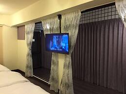 Love Fenjia Colorful Hotel