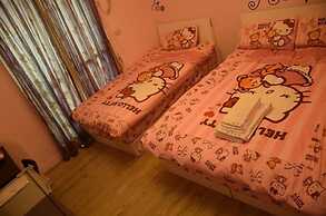 Love Fenjia Colorful Hotel