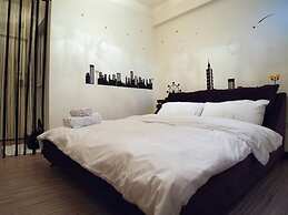 Love Fenjia Colorful Hotel