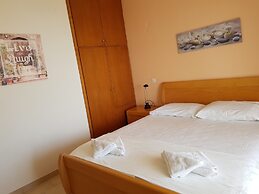 Menigos Type A2R no90 Seaview 2 Bedroom