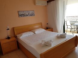 Menigos Type A2R no90 Seaview 2 Bedroom