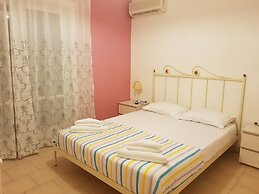 Menigos A2no.87 Seaview 2 Bedroom