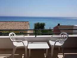 Menigos A2no.87 Seaview 2 Bedroom