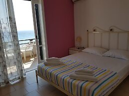 Menigos A2no.87 Seaview 2 Bedroom