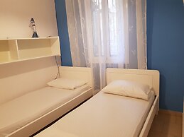 Menigos A2no.87 Seaview 2 Bedroom