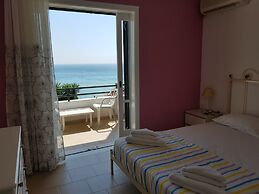 Menigos A2no.87 Seaview 2 Bedroom