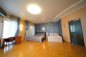 Apartment on 1 Morskaya St.