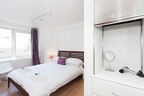 Oxford Street & Soho Modern 2 Bed Apt