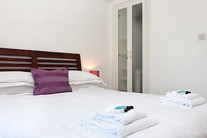 Oxford Street & Soho Modern 2 Bed Apt