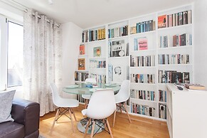 Oxford Street & Soho Modern 2 Bed Apt
