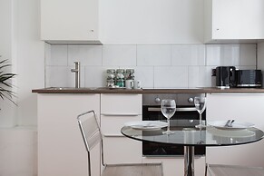 Modern & Clean Apartment Soho & Carnaby