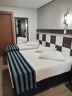 Hotel Maestro Express