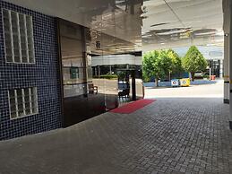 Hotel Maestro Express