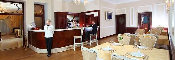 Aleksandrovski Grand Hotel Vladikavkaz