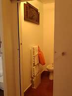 Lucretia House Affittacamere