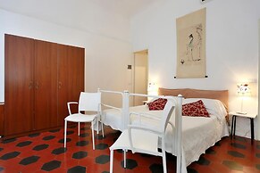 Lucretia House Affittacamere