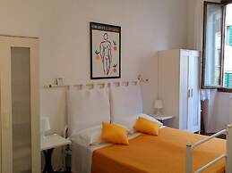 Lucretia House Affittacamere