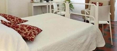 Lucretia House Affittacamere