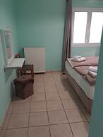 Carpe Diem Apartments By Athens Airport