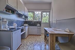 Carpe Diem Apartments By Athens Airport