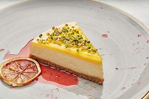 YOTEL Istanbul Airport LANDSIDE, City Entrance