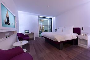 YOTELAIR Istanbul Airport AIRSIDE