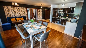 Sun & Snow Centrum Piłsudskiego