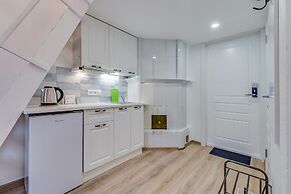 Sokroma Molbert Aparts