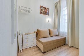 Sokroma Molbert Aparts