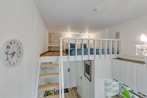 Sokroma Molbert Aparts