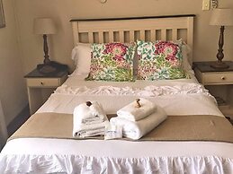 Tuscana Villa Guesthouse