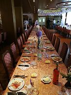 Hotel Dolomiti Levico