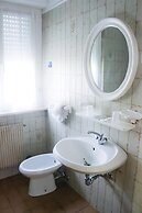 Hotel Dolomiti Levico