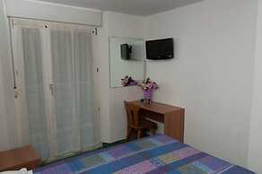 Hotel Dolomiti Levico