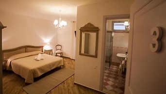 City Garden Guest House