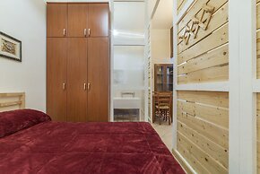 Vittorio Emmanuele & Colosseo Studio